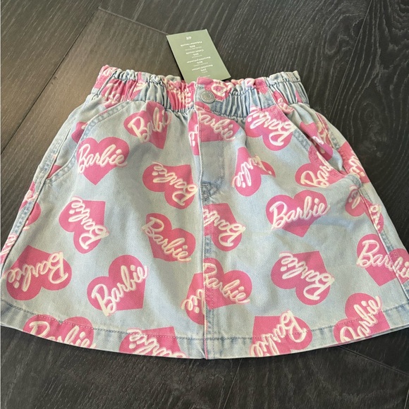 Barbie H&M Denim Skirt with Pink Heart Barbie Print, Girls Size 7, NWT - Picture 1 of 8